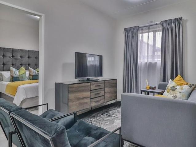 2 Bedroom Property for Sale in Kenleaf Gauteng