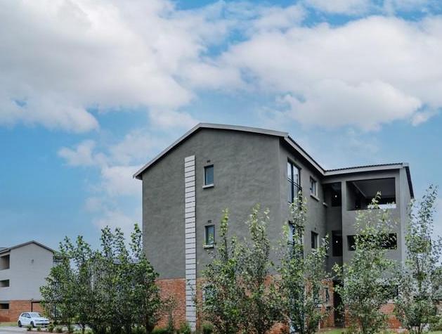 2 Bedroom Property for Sale in Kenleaf Gauteng