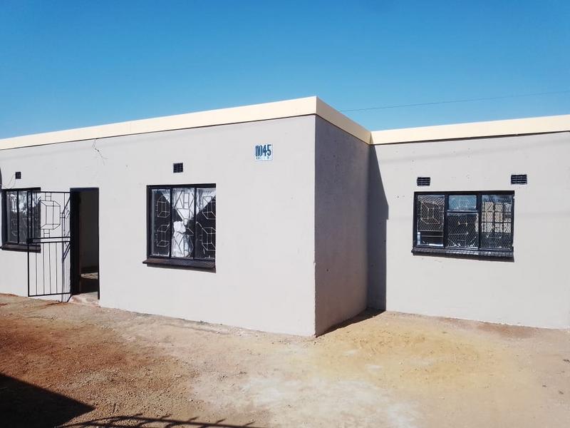 2 Bedroom Property for Sale in Orange Farm Gauteng