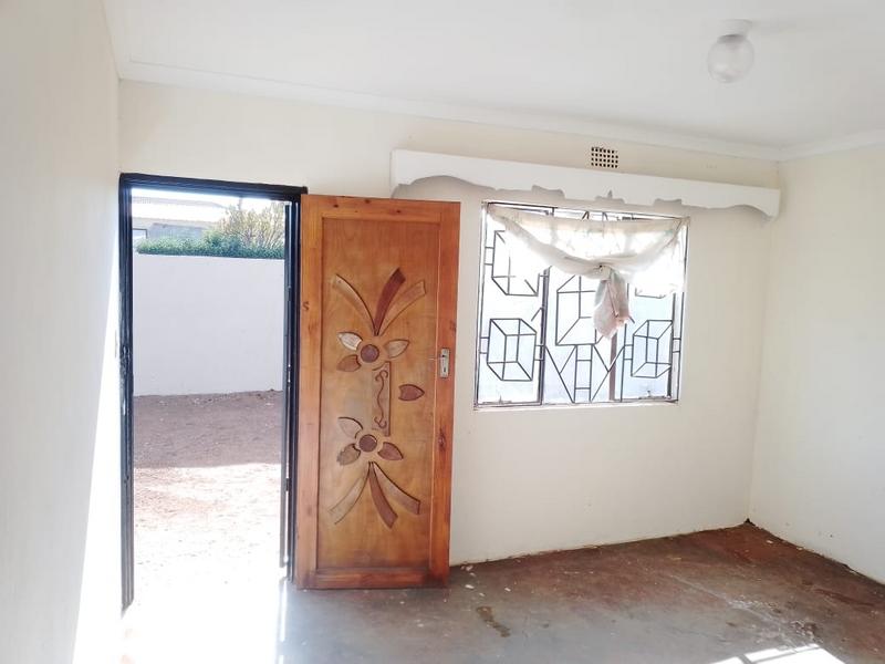 2 Bedroom Property for Sale in Orange Farm Gauteng