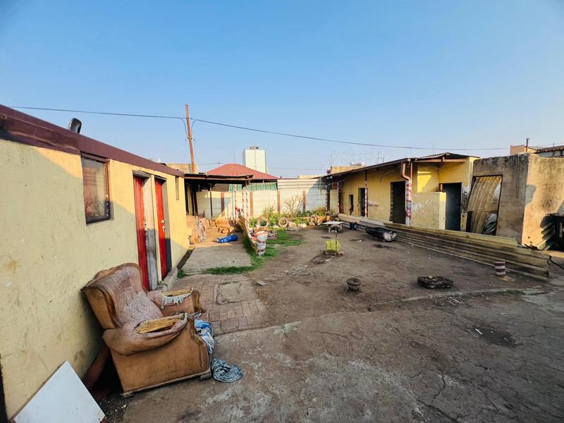 9 Bedroom Property for Sale in Springs Gauteng
