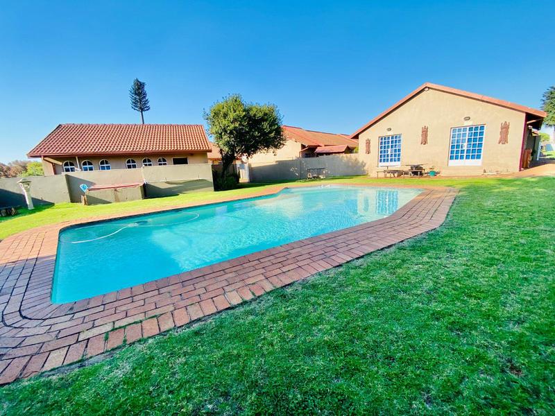 2 Bedroom Property for Sale in Norkem Park Gauteng