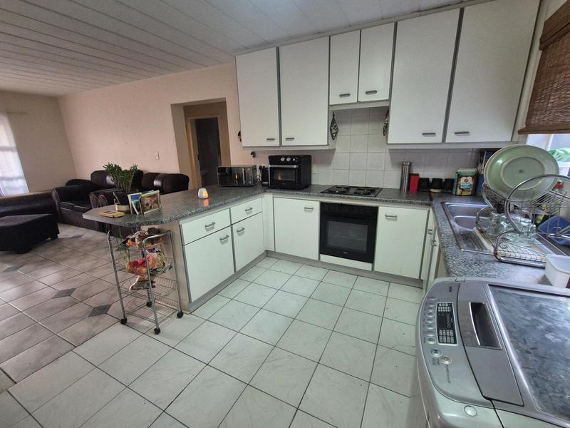 2 Bedroom Property for Sale in Raceview Gauteng