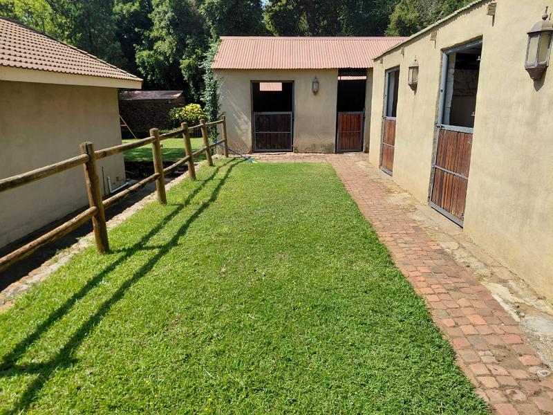 6 Bedroom Property for Sale in Hazeldean Gauteng