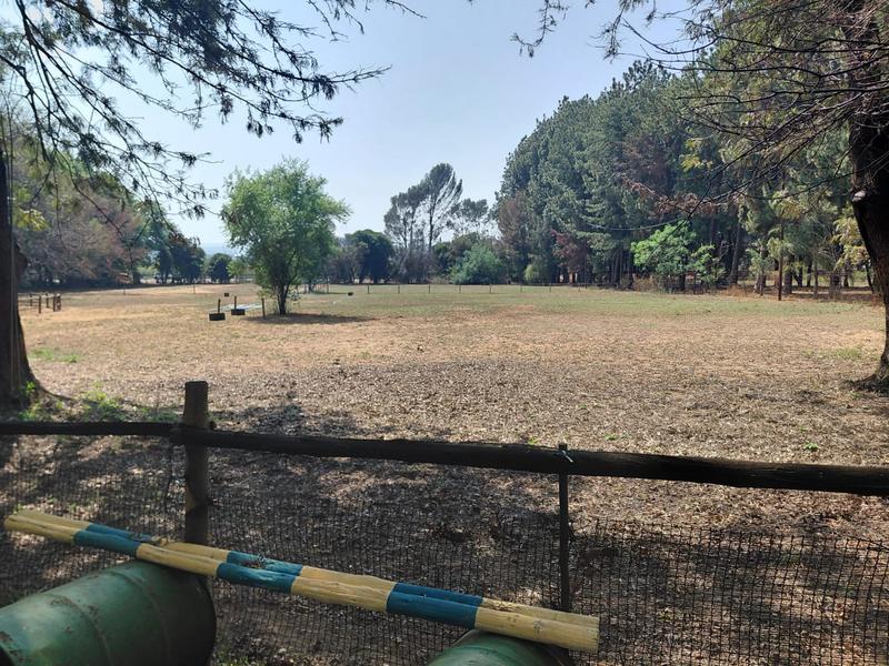 6 Bedroom Property for Sale in Hazeldean Gauteng