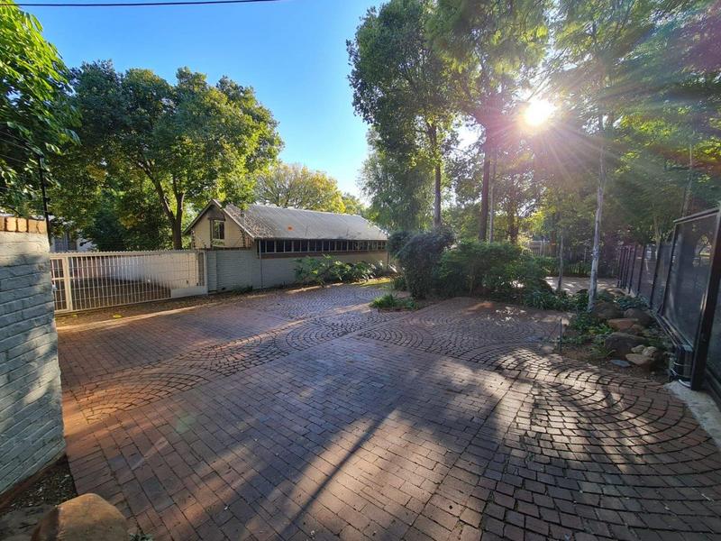 To Let 3 Bedroom Property for Rent in Brooklyn Gauteng