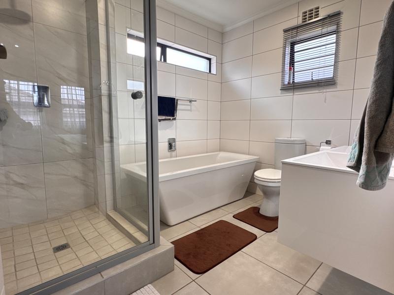 3 Bedroom Property for Sale in Cosmo City Gauteng