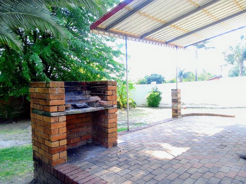 To Let 3 Bedroom Property for Rent in Birch Acres Gauteng