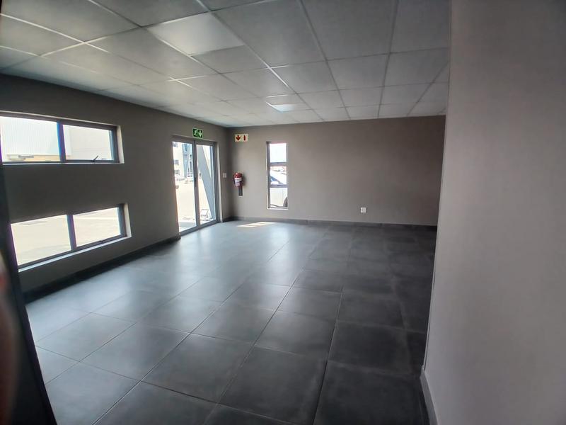 To Let commercial Property for Rent in Knoppieslaagte Gauteng