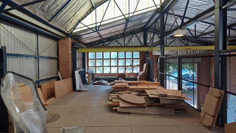 Commercial Property for Sale in Rooihuiskraal Gauteng