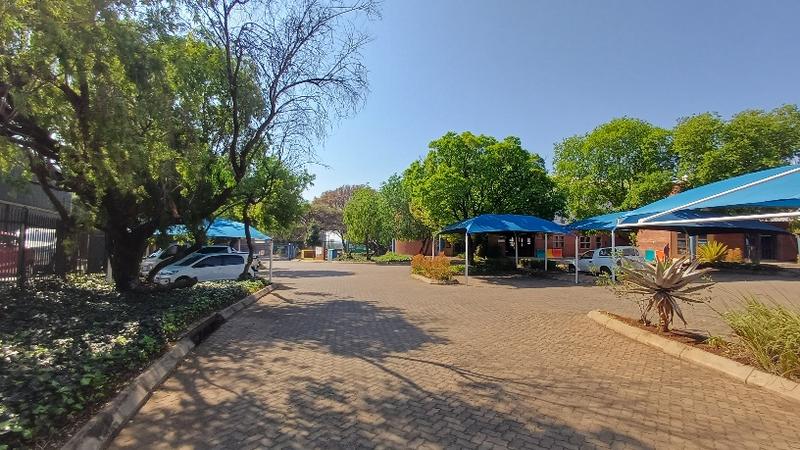Commercial Property for Sale in Rooihuiskraal Gauteng
