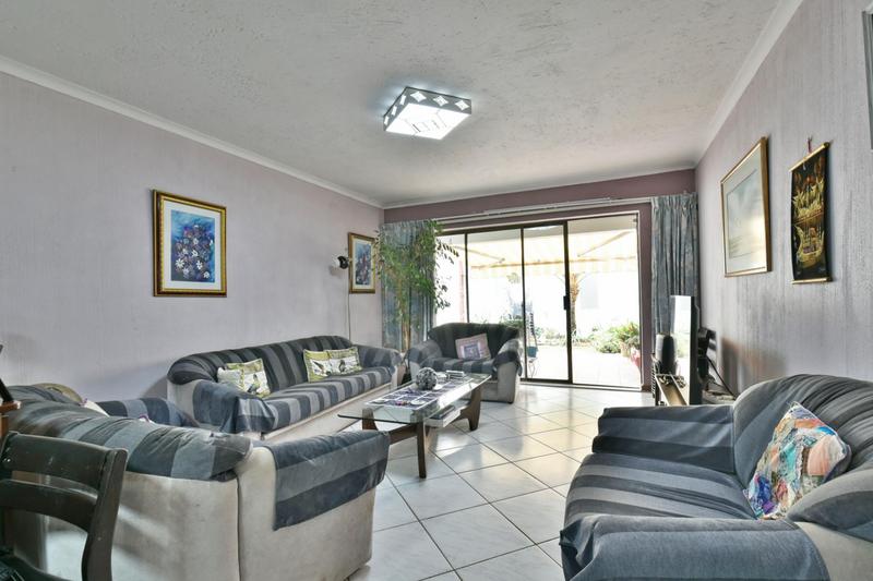 3 Bedroom Property for Sale in Glenvista Gauteng