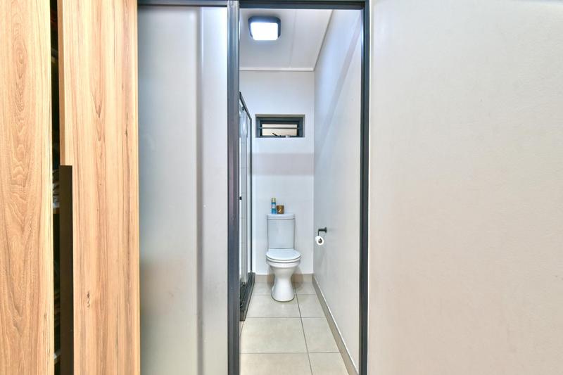 2 Bedroom Property for Sale in Aspen Hills Gauteng