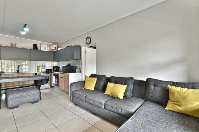 2 Bedroom Property for Sale in Aspen Hills Gauteng