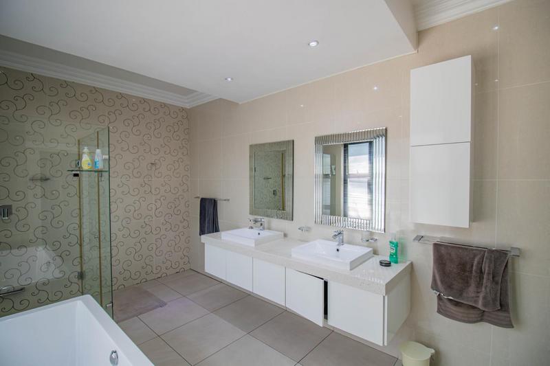 3 Bedroom Property for Sale in Midstream Estate Gauteng