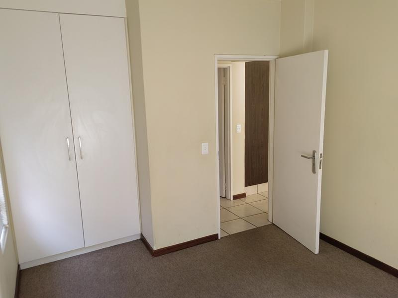 To Let 1 Bedroom Property for Rent in Bryanston Gauteng