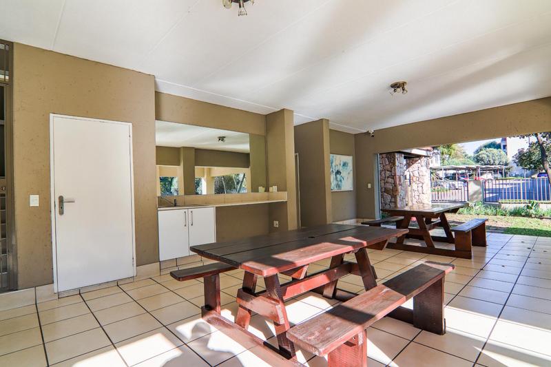 1 Bedroom Property for Sale in Paulshof Gauteng