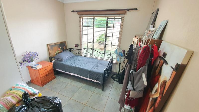 4 Bedroom Property for Sale in Hesteapark Gauteng