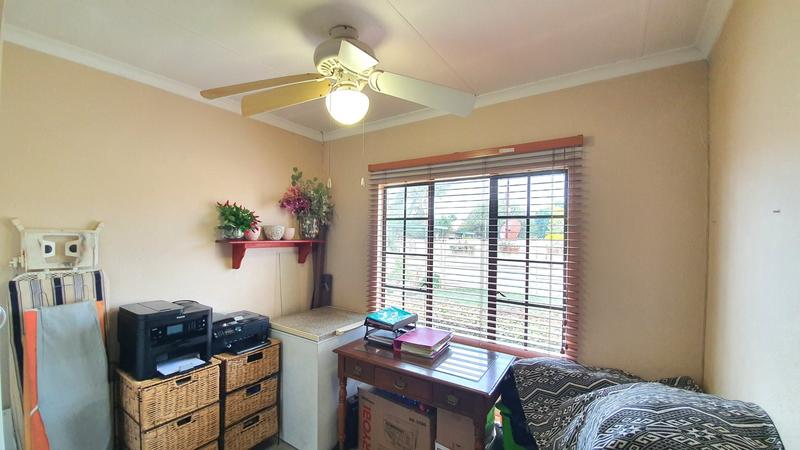 4 Bedroom Property for Sale in Hesteapark Gauteng