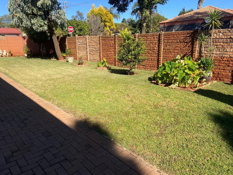 4 Bedroom Property for Sale in The Orchards Gauteng