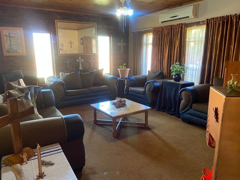 4 Bedroom Property for Sale in The Orchards Gauteng