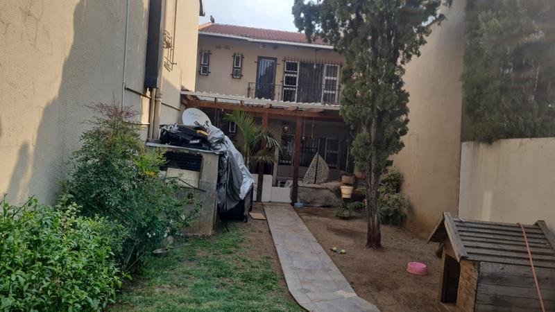 To Let 3 Bedroom Property for Rent in Bedfordview Gauteng