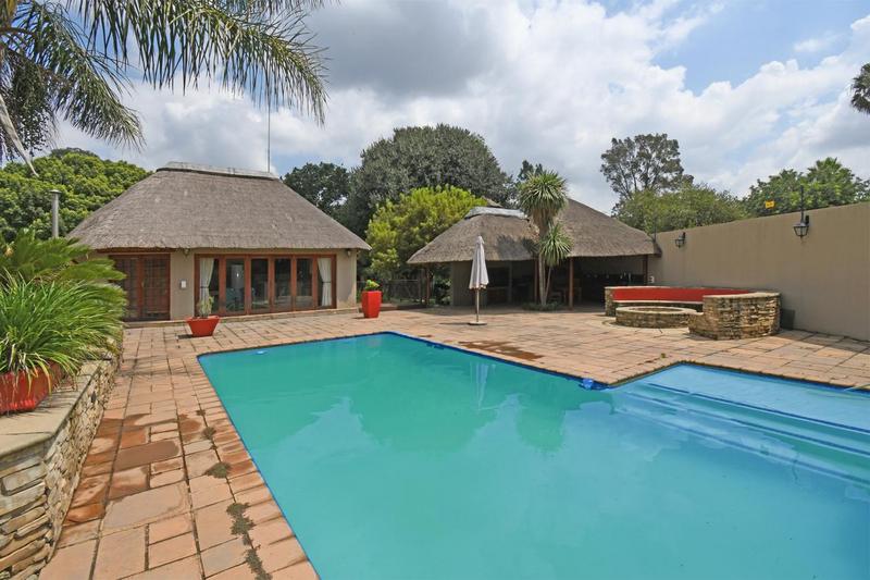 To Let 3 Bedroom Property for Rent in Glen Austin Gauteng