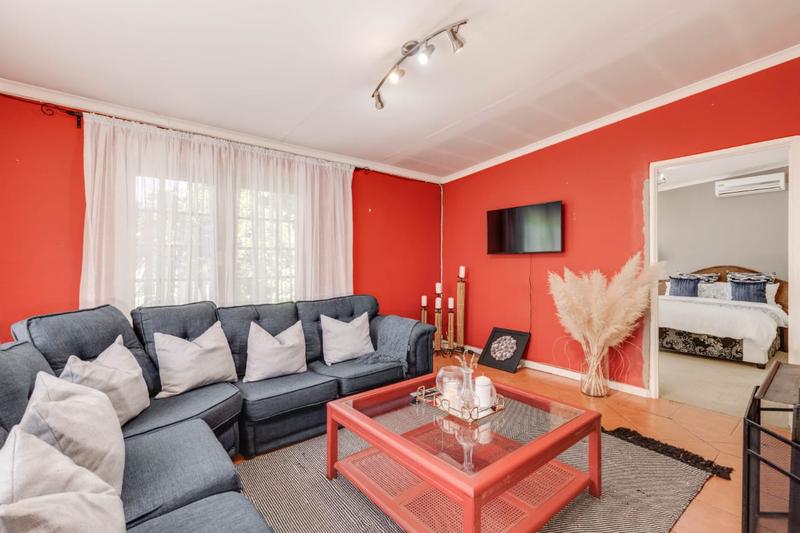 To Let 3 Bedroom Property for Rent in Glen Austin Gauteng