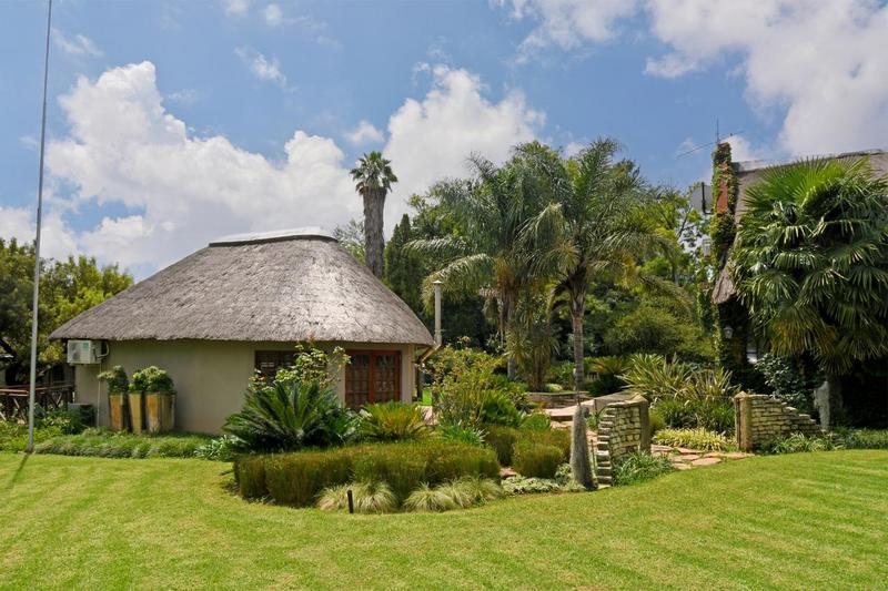 To Let 3 Bedroom Property for Rent in Glen Austin Gauteng