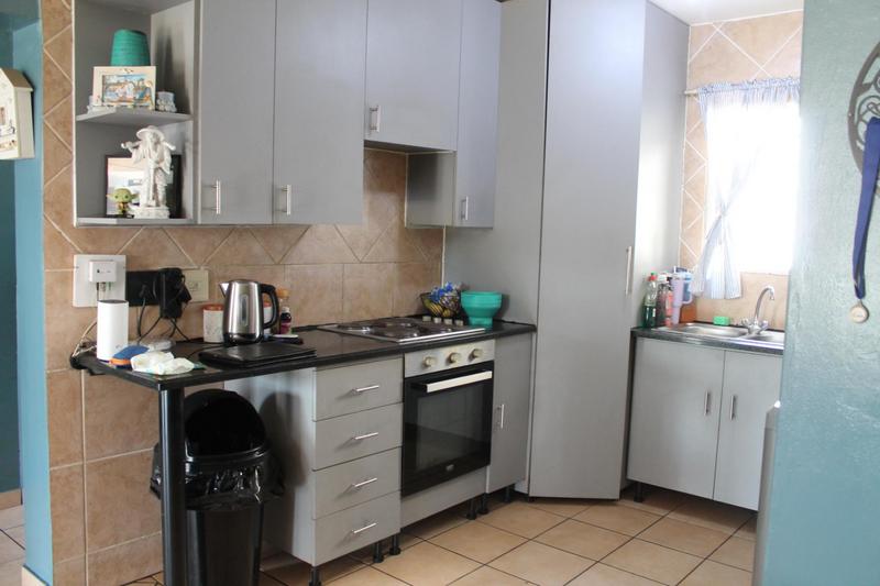 2 Bedroom Property for Sale in Oriel Gauteng
