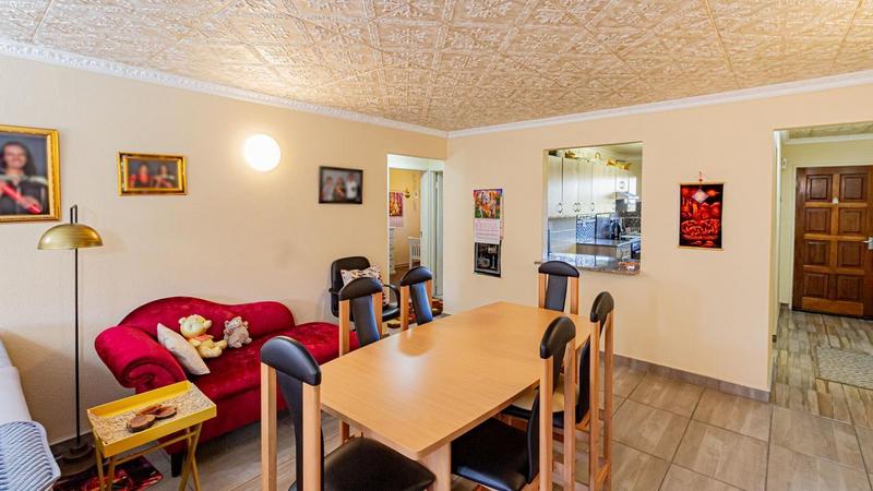 2 Bedroom Property for Sale in Northcliff Gauteng