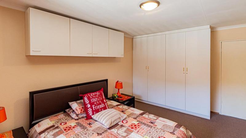 2 Bedroom Property for Sale in Northcliff Gauteng
