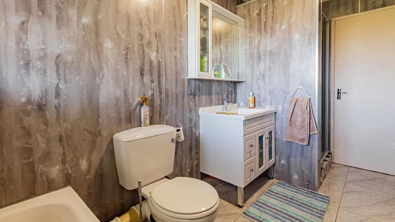 2 Bedroom Property for Sale in Northcliff Gauteng