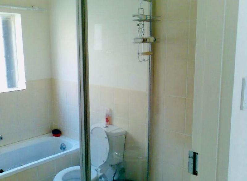 To Let 2 Bedroom Property for Rent in Buccleuch Gauteng