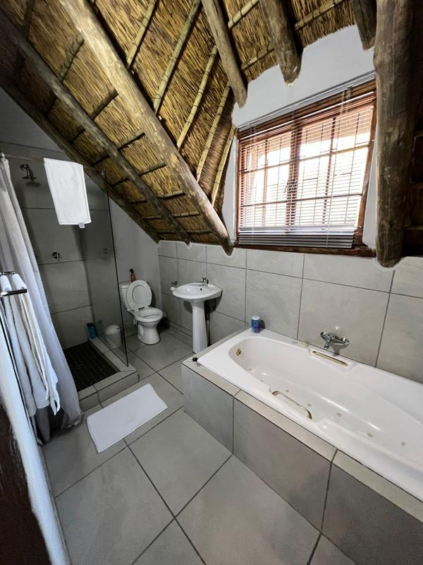 To Let 2 Bedroom Property for Rent in Lonehill Gauteng