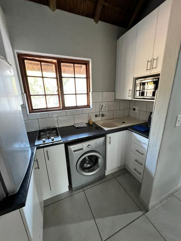 To Let 2 Bedroom Property for Rent in Lonehill Gauteng