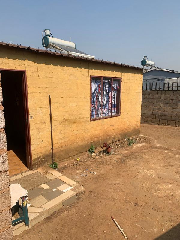 1 Bedroom Property for Sale in Elspark Gauteng