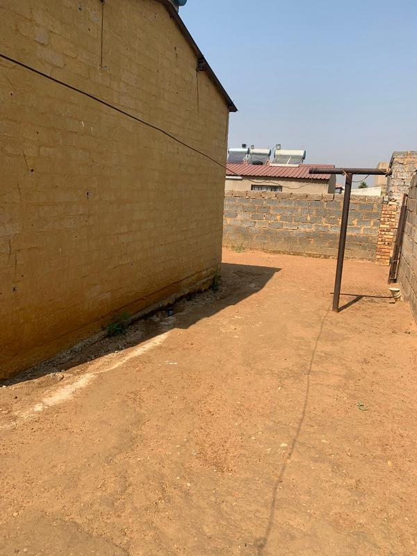 1 Bedroom Property for Sale in Elspark Gauteng