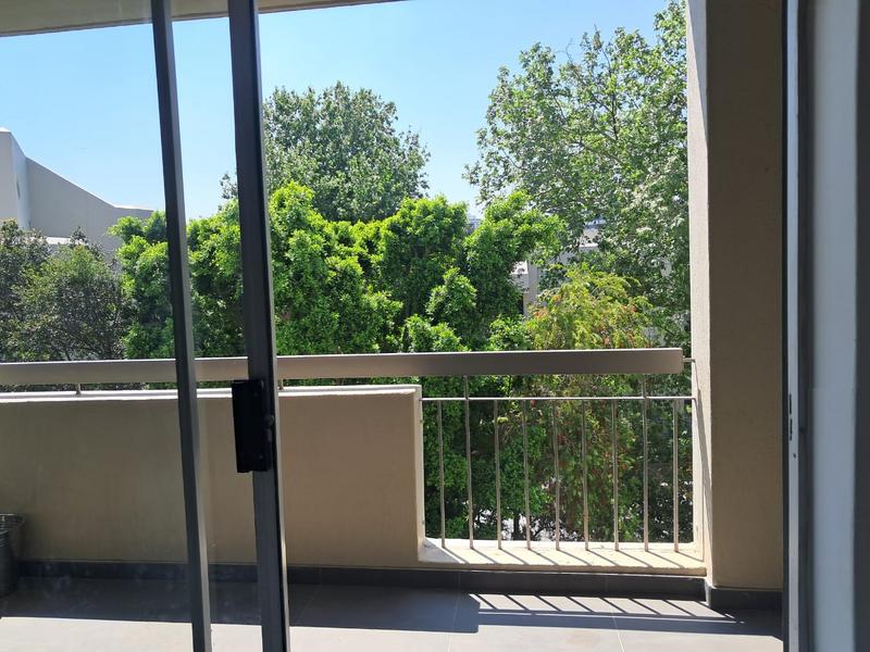 To Let 2 Bedroom Property for Rent in Sandhurst Gauteng