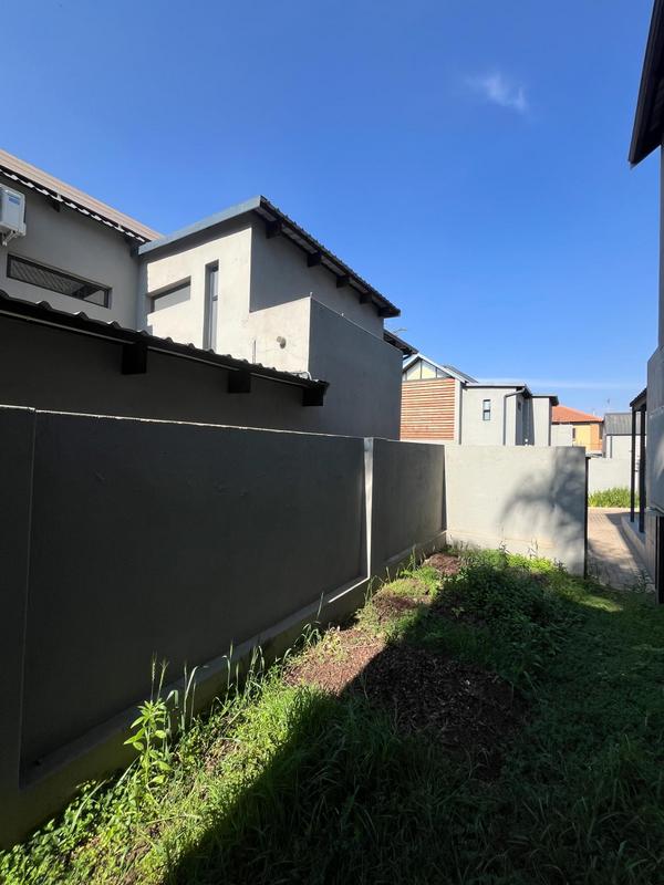 To Let 4 Bedroom Property for Rent in Hazelwood Gauteng