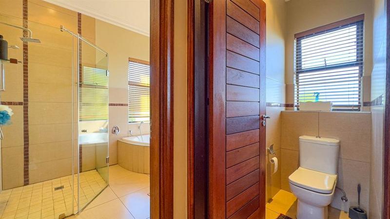 To Let 4 Bedroom Property for Rent in Waterkloof Ridge Gauteng