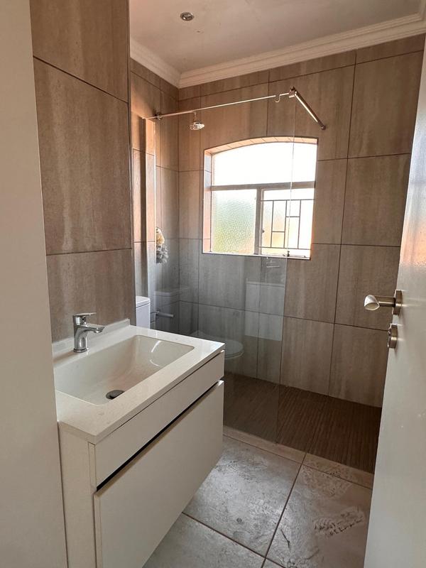 3 Bedroom Property for Sale in Strathavon Gauteng