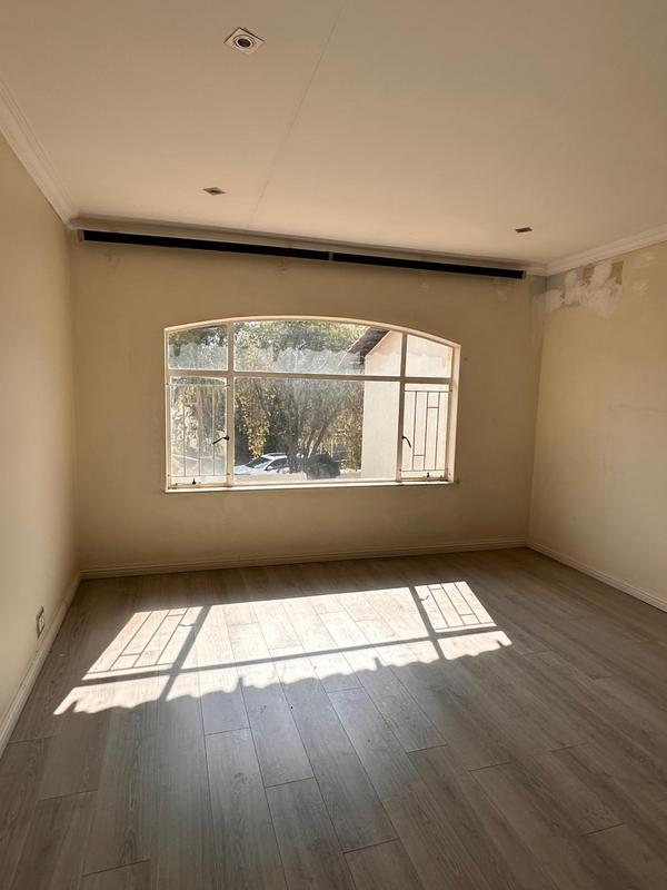 3 Bedroom Property for Sale in Strathavon Gauteng