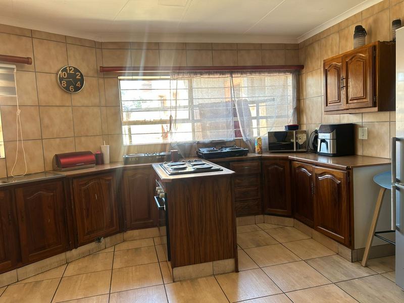 To Let 0 Bedroom Property for Rent in Newlands Gauteng