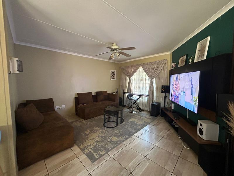 To Let 0 Bedroom Property for Rent in Newlands Gauteng