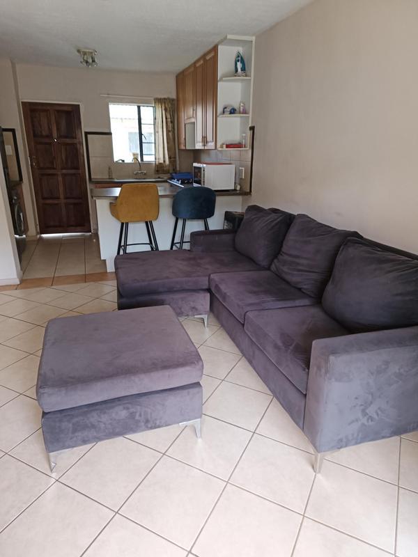 To Let 2 Bedroom Property for Rent in Mooikloof Ridge Gauteng