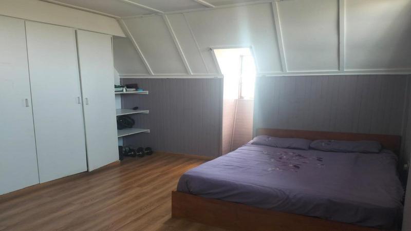 6 Bedroom Property for Sale in Roodekrans Gauteng