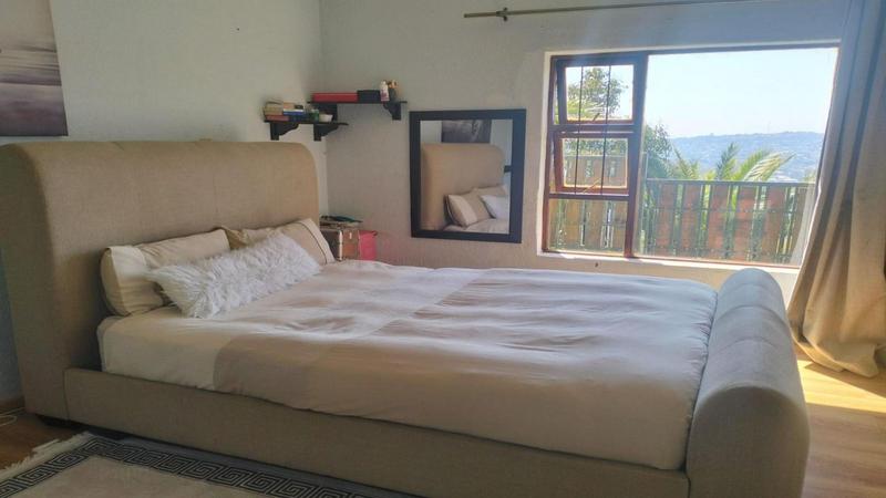 6 Bedroom Property for Sale in Roodekrans Gauteng