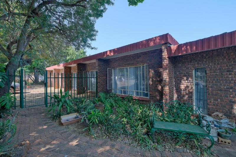 5 Bedroom Property for Sale in Murrayfield Gauteng