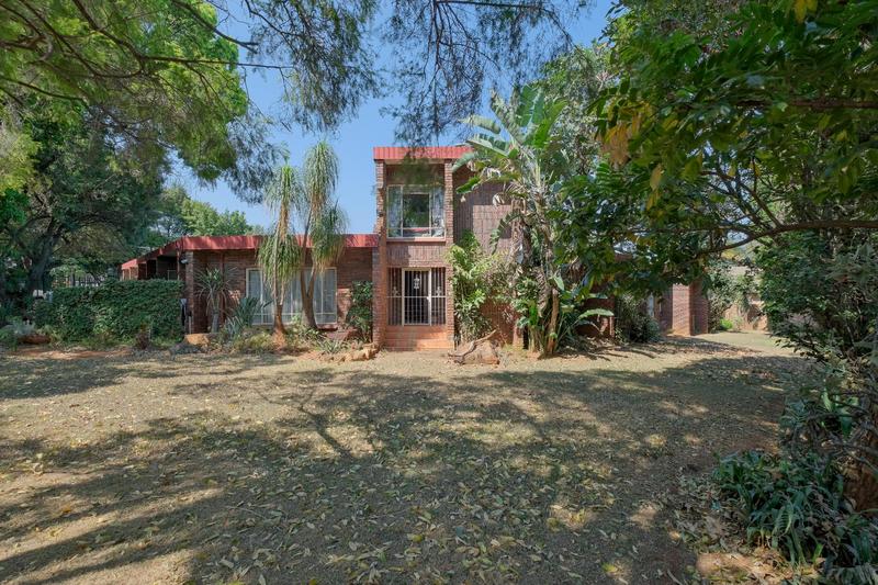 5 Bedroom Property for Sale in Murrayfield Gauteng